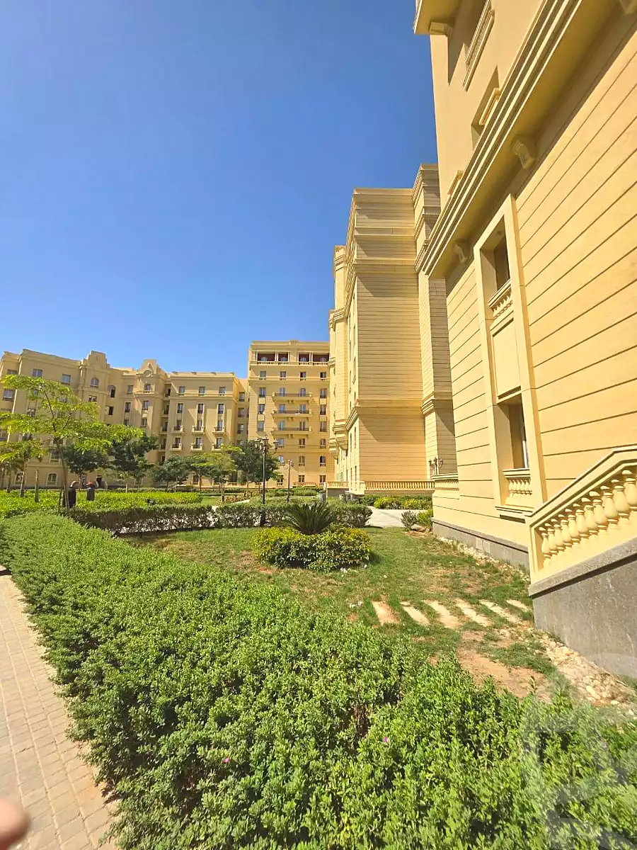 https://aqarmap.com.eg/ar/listing/7068136-for-sale-cairo-new-administrative-capital-r5-garden-city-compound-city-edge