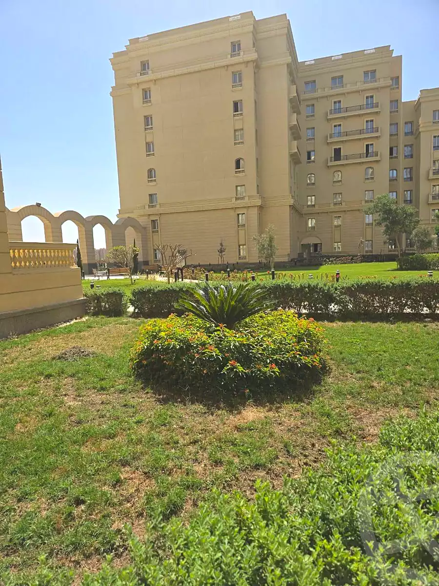 https://aqarmap.com.eg/ar/listing/7068136-for-sale-cairo-new-administrative-capital-r5-garden-city-compound-city-edge