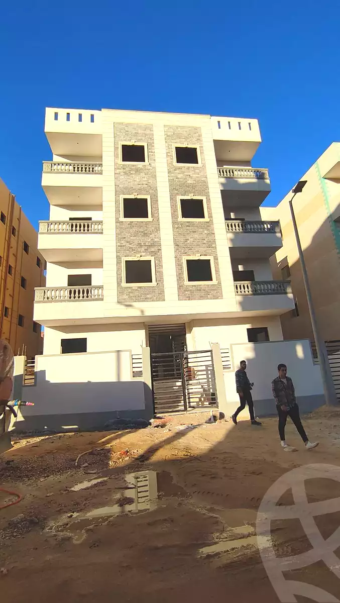 https://aqarmap.com.eg/en/listing/7068206-for-sale-cairo-badr-city-hai-el-ashgar-featured-neighborhood-bait-el-watan