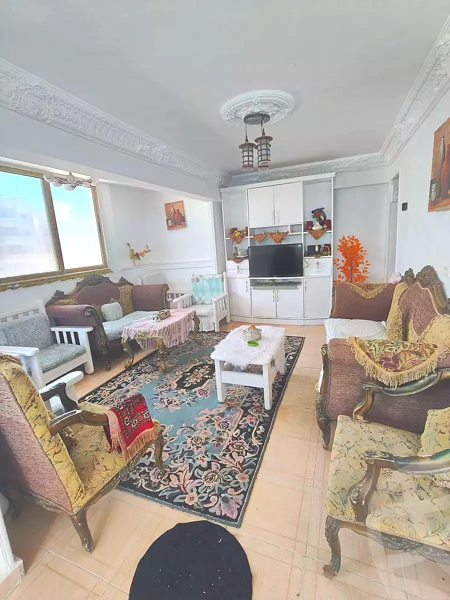 https://aqarmap.com.eg/ar/listing/7068234-for-sale-alexandria-el-asafra-l-sfr-bhry