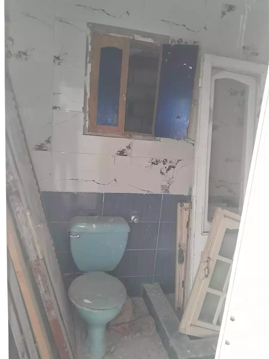 https://aqarmap.com.eg/ar/listing/7068628-for-sale-alexandria-al-agamy-el-hanouvel-el-salam-st