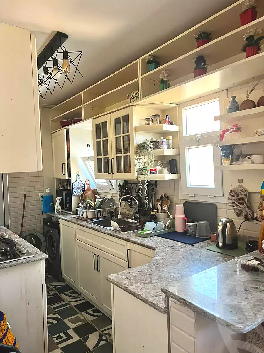 https://aqarmap.com.eg/en/listing/7068702-for-sale-cairo-ain-shams-jsr-lswys