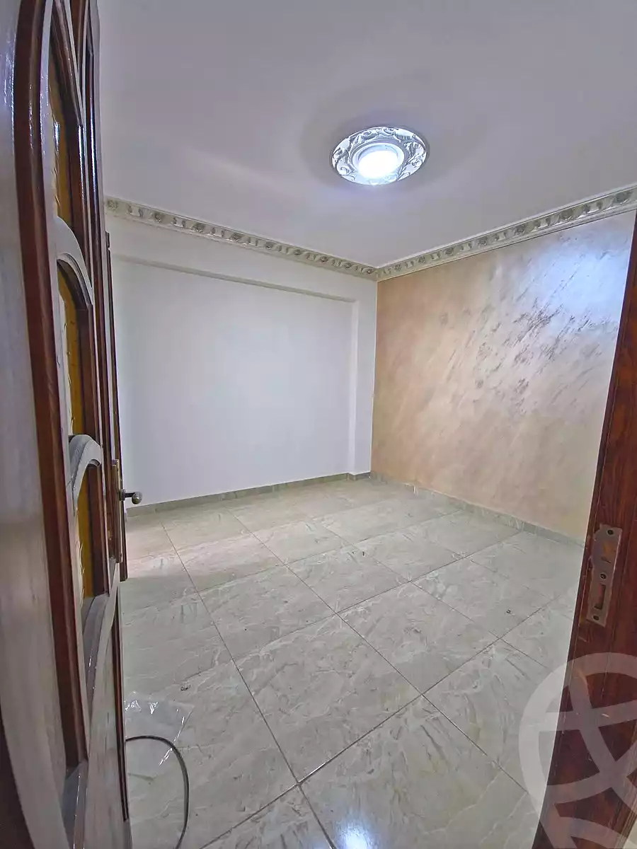 https://aqarmap.com.eg/ar/listing/7068712-for-sale-alexandria-al-agamy-bw-ywsf
