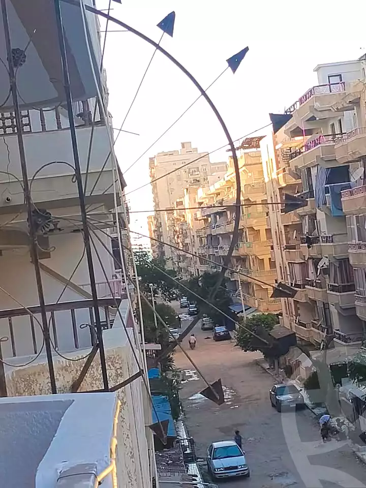 https://aqarmap.com.eg/ar/listing/7068735-for-sale-alexandria-al-agamy-shataa-el-nakheel-street-10