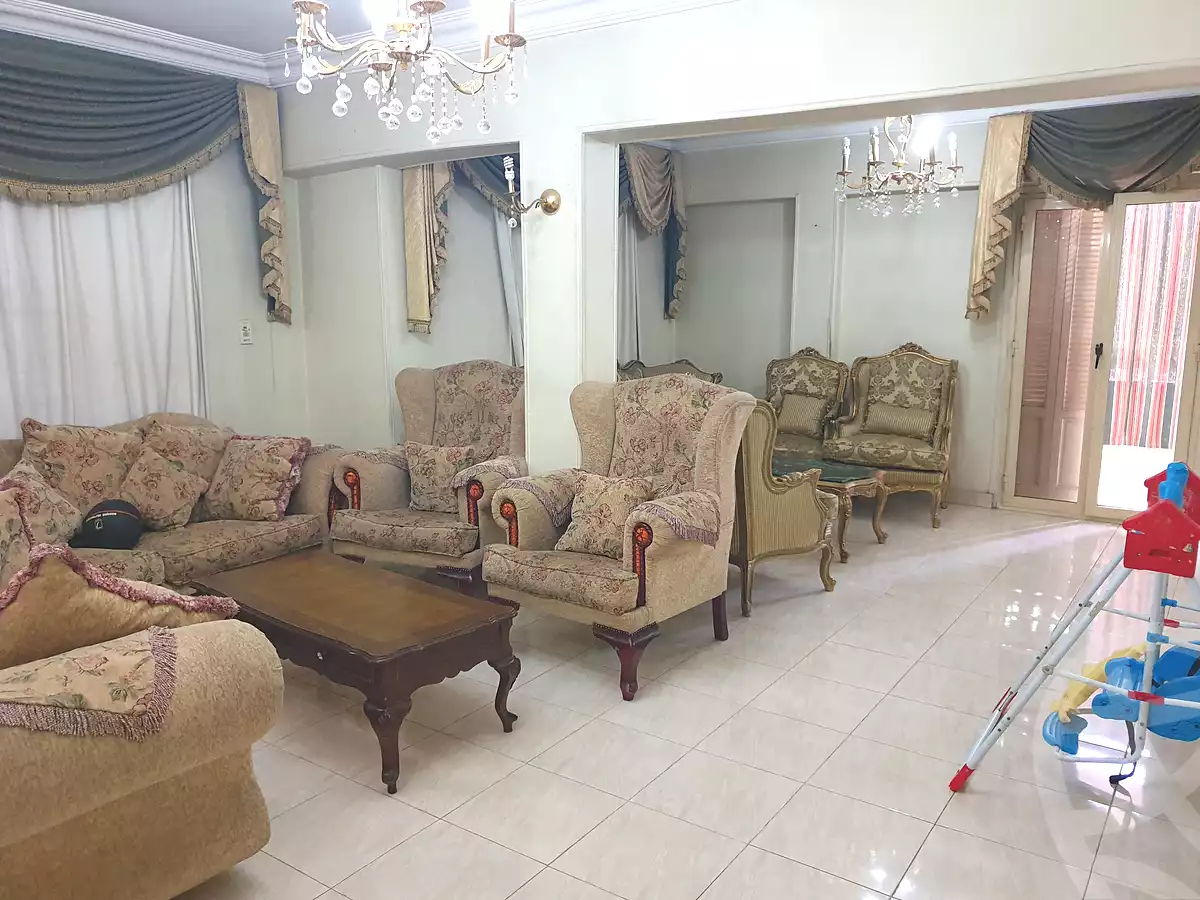 https://aqarmap.com.eg/ar/listing/7068715-for-sale-cairo-heliopolis-el-mahkama-square-el-sheikh-mahmoud-st