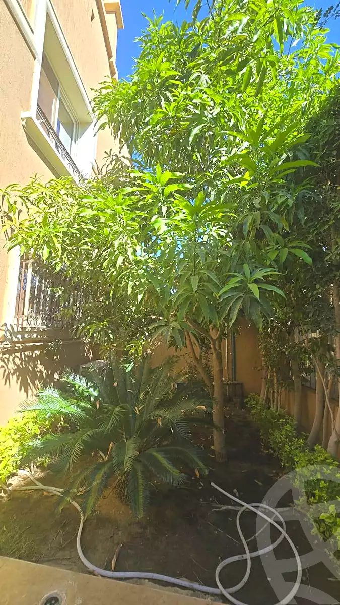 https://aqarmap.com.eg/en/listing/7068798-for-sale-cairo-new-cairo-compounds-mountain-view-executive-residence