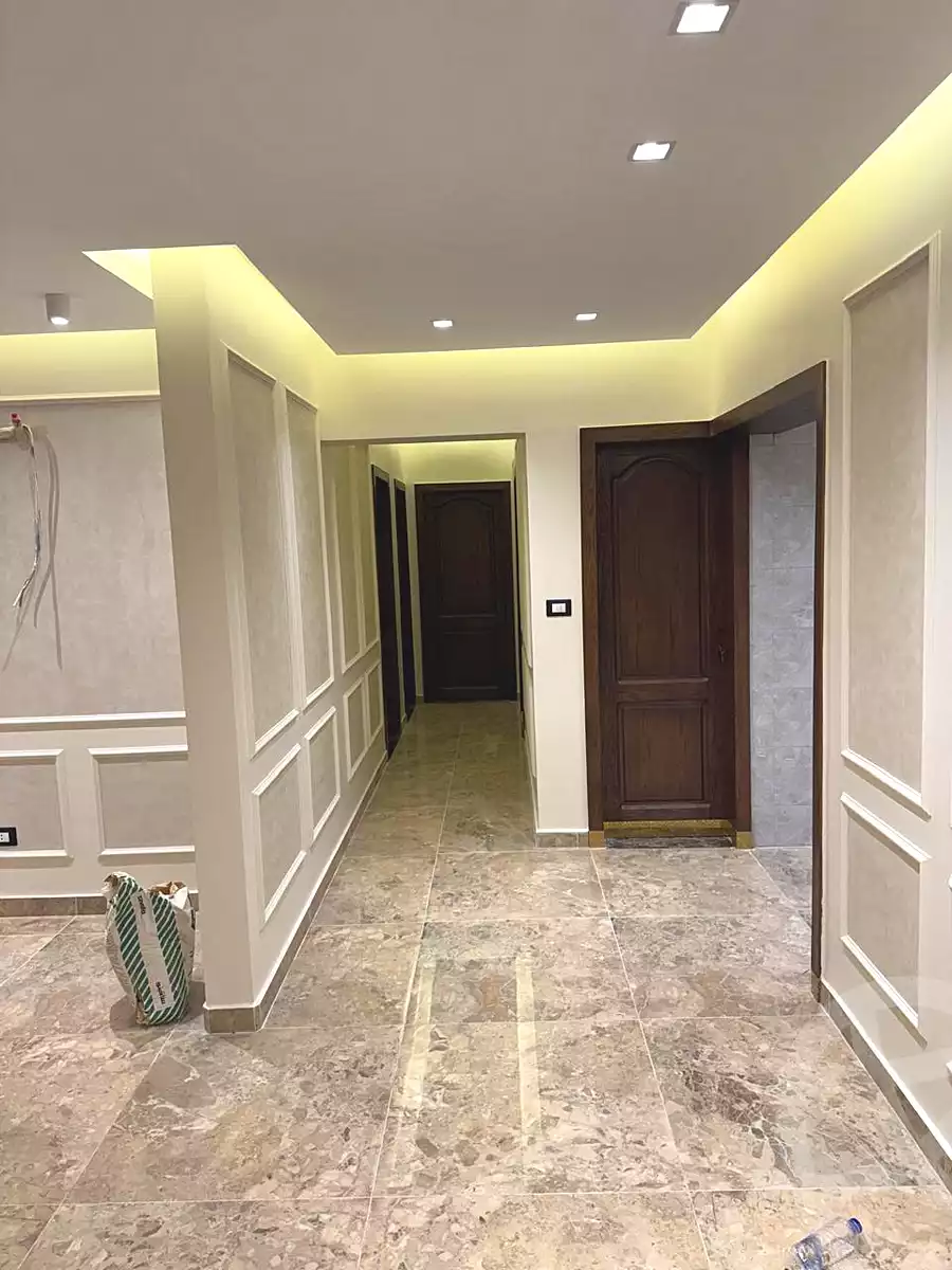 https://aqarmap.com.eg/ar/listing/7068835-for-sale-cairo-new-cairo-compounds-kmbwnd-rwd-lzhr