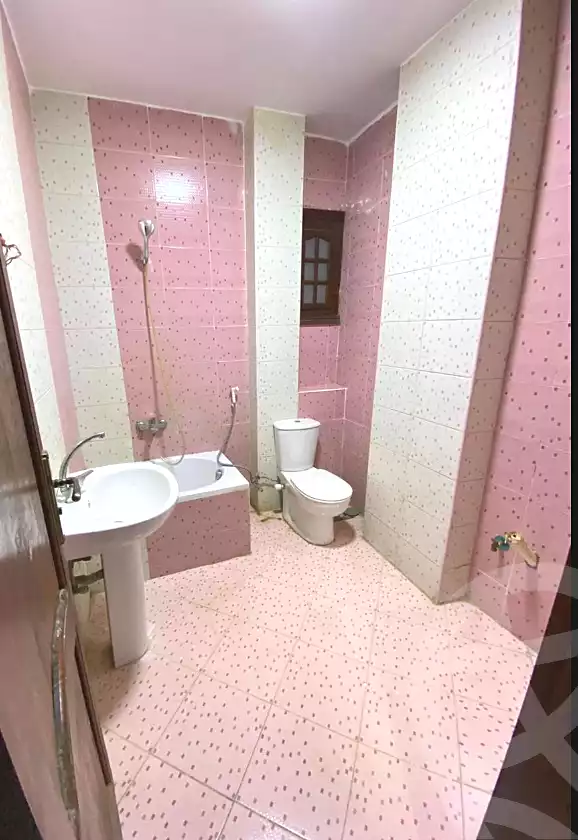 https://aqarmap.com.eg/ar/listing/7068832-for-rent-cairo-faisal-el-madkor
