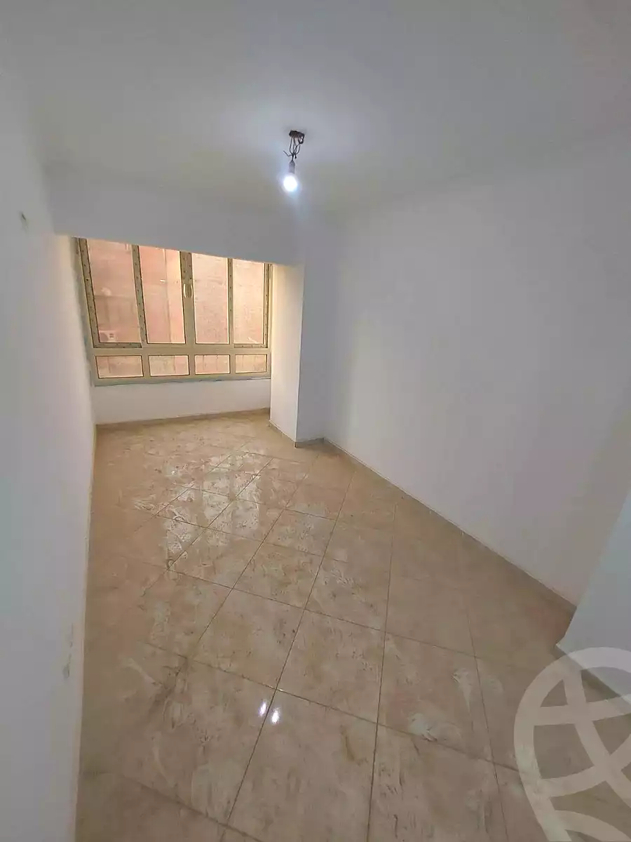 https://aqarmap.com.eg/ar/listing/7068854-for-sale-cairo-helwan-helwan-el-sharkeya-ismael-kamel-st