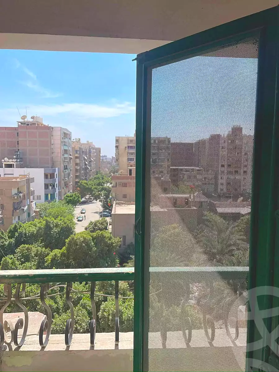 https://aqarmap.com.eg/ar/listing/7068899-for-rent-cairo-helwan-el-ezba-el-qebliah-ragheb-st
