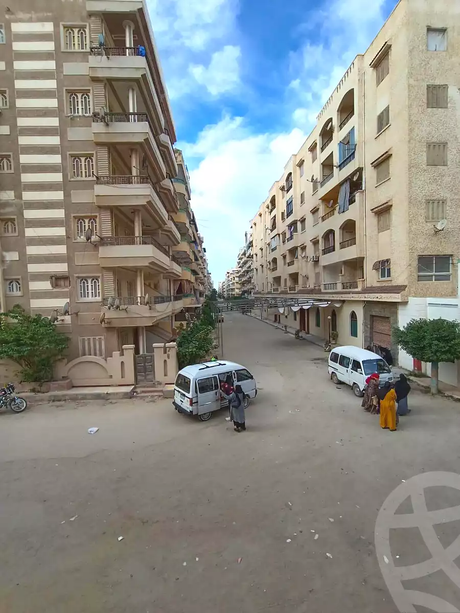 https://aqarmap.com.eg/en/listing/7069033-for-sale-alexandria-al-agamy-shataa-el-nakheel