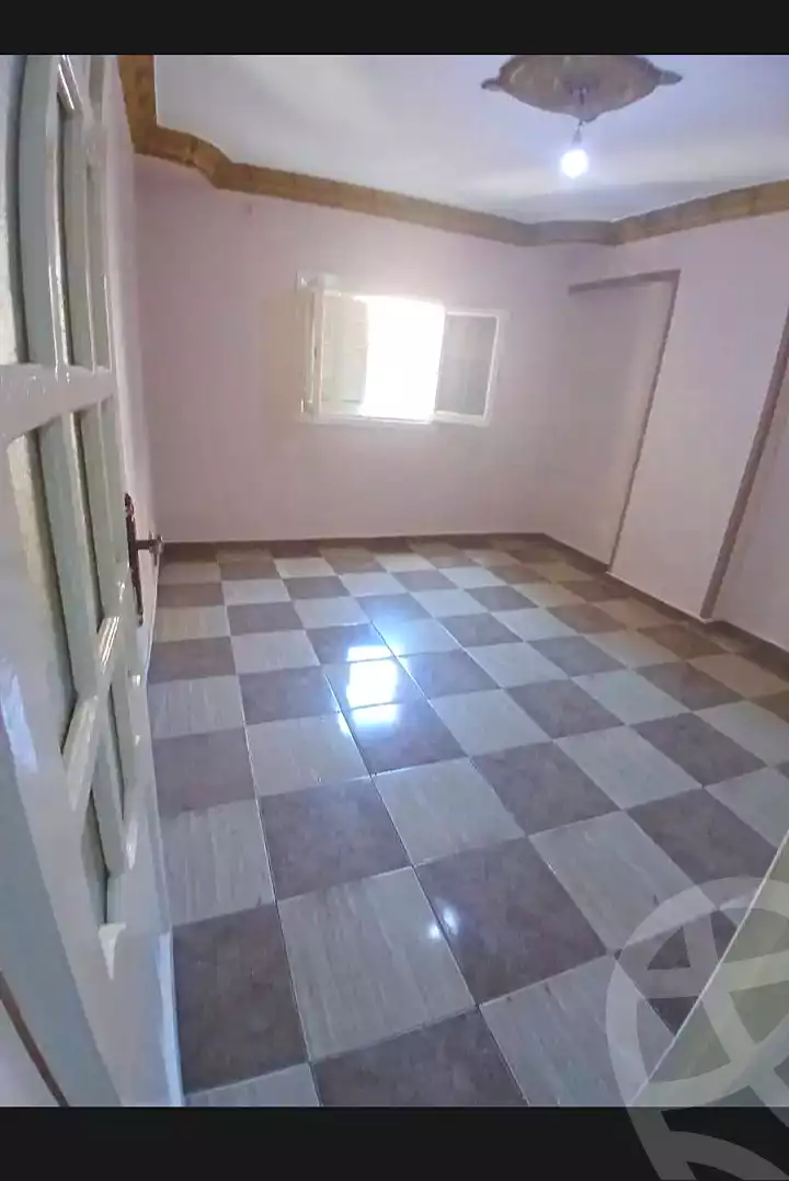https://aqarmap.com.eg/en/listing/7069105-for-sale-alexandria-el-mandara-alex-el-mandara-bahri-sidi-kamal-st