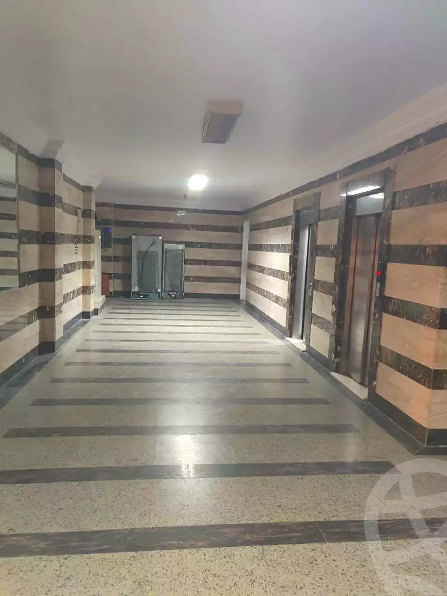 https://aqarmap.com.eg/ar/listing/7069391-for-sale-cairo-helwan-helwan-el-sharkeya-saleh-sobhy-st