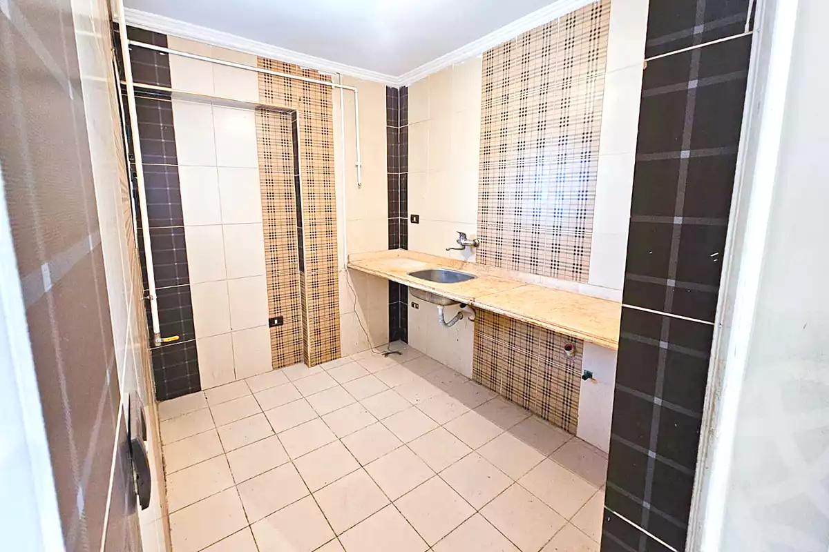 https://aqarmap.com.eg/ar/listing/7069395-for-sale-alexandria-stanley-el-geish-rd