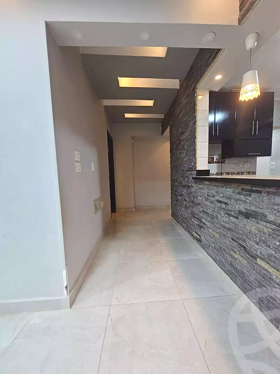 https://aqarmap.com.eg/ar/listing/7069439-for-rent-cairo-helwan-helwan-el-sharkeya-zaki-hawas-st