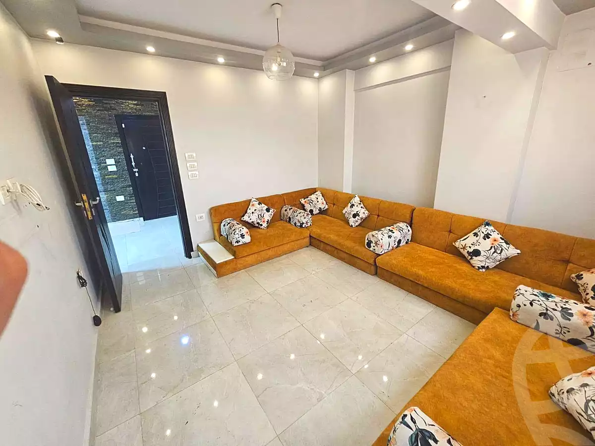 https://aqarmap.com.eg/ar/listing/7069439-for-rent-cairo-helwan-helwan-el-sharkeya-zaki-hawas-st