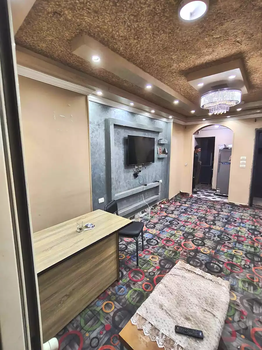 https://aqarmap.com.eg/ar/listing/7069628-for-sale-cairo-helwan-hadayek-helwan-nile-corniche-st