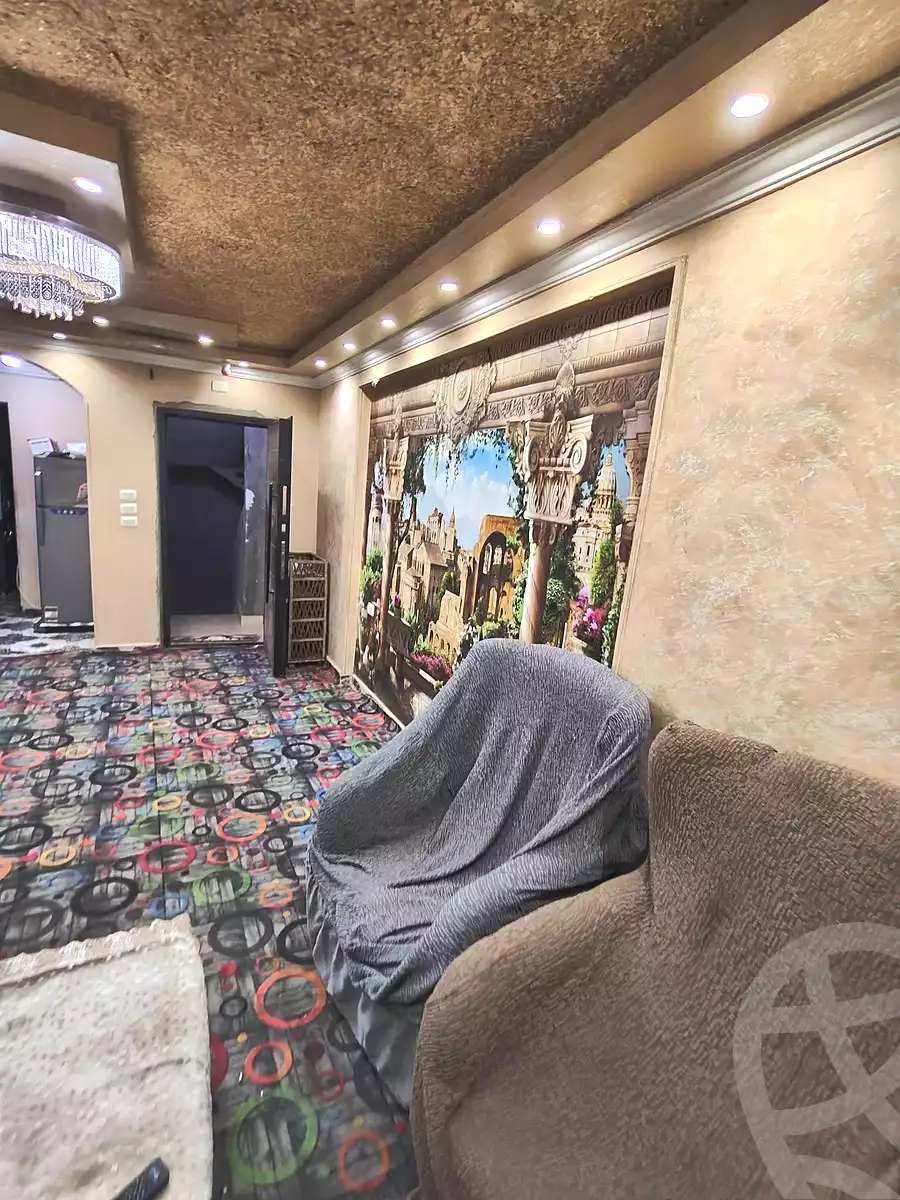 https://aqarmap.com.eg/ar/listing/7069628-for-sale-cairo-helwan-hadayek-helwan-nile-corniche-st