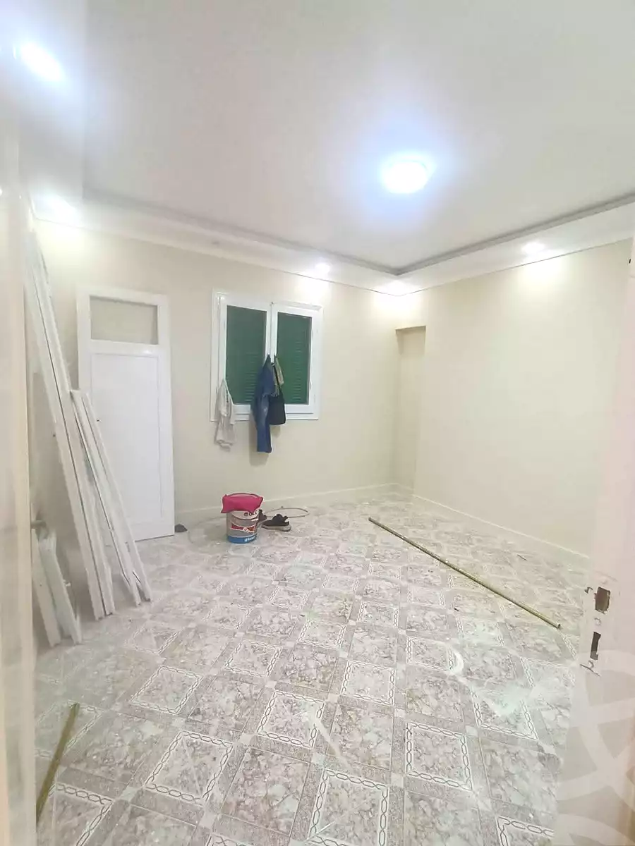 https://aqarmap.com.eg/ar/listing/7069924-for-sale-alexandria-al-agamy-el-hanouvel-al-haded-we-al-soulb-st
