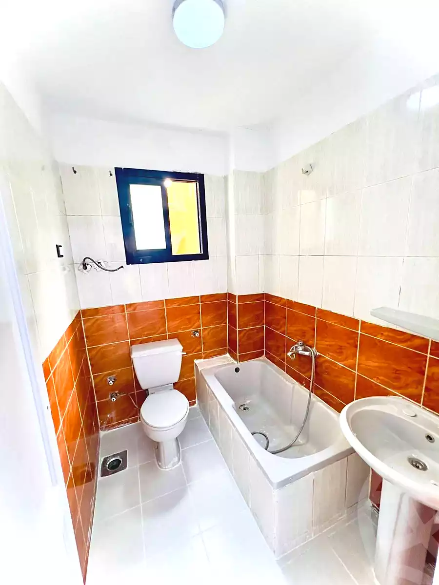 https://aqarmap.com.eg/en/listing/7070024-for-sale-alexandria-al-agamy