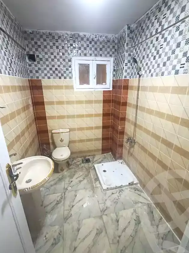 https://aqarmap.com.eg/ar/listing/7070279-for-sale-alexandria-al-agamy-el-hanouvel-al-asdakaa-st