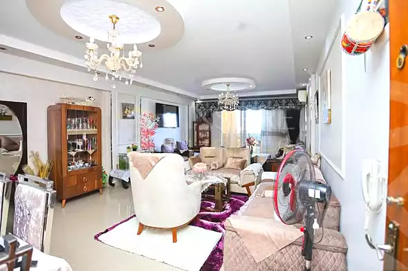 https://aqarmap.com.eg/ar/listing/7070579-for-sale-alexandria-camp-cesar-port-said-street