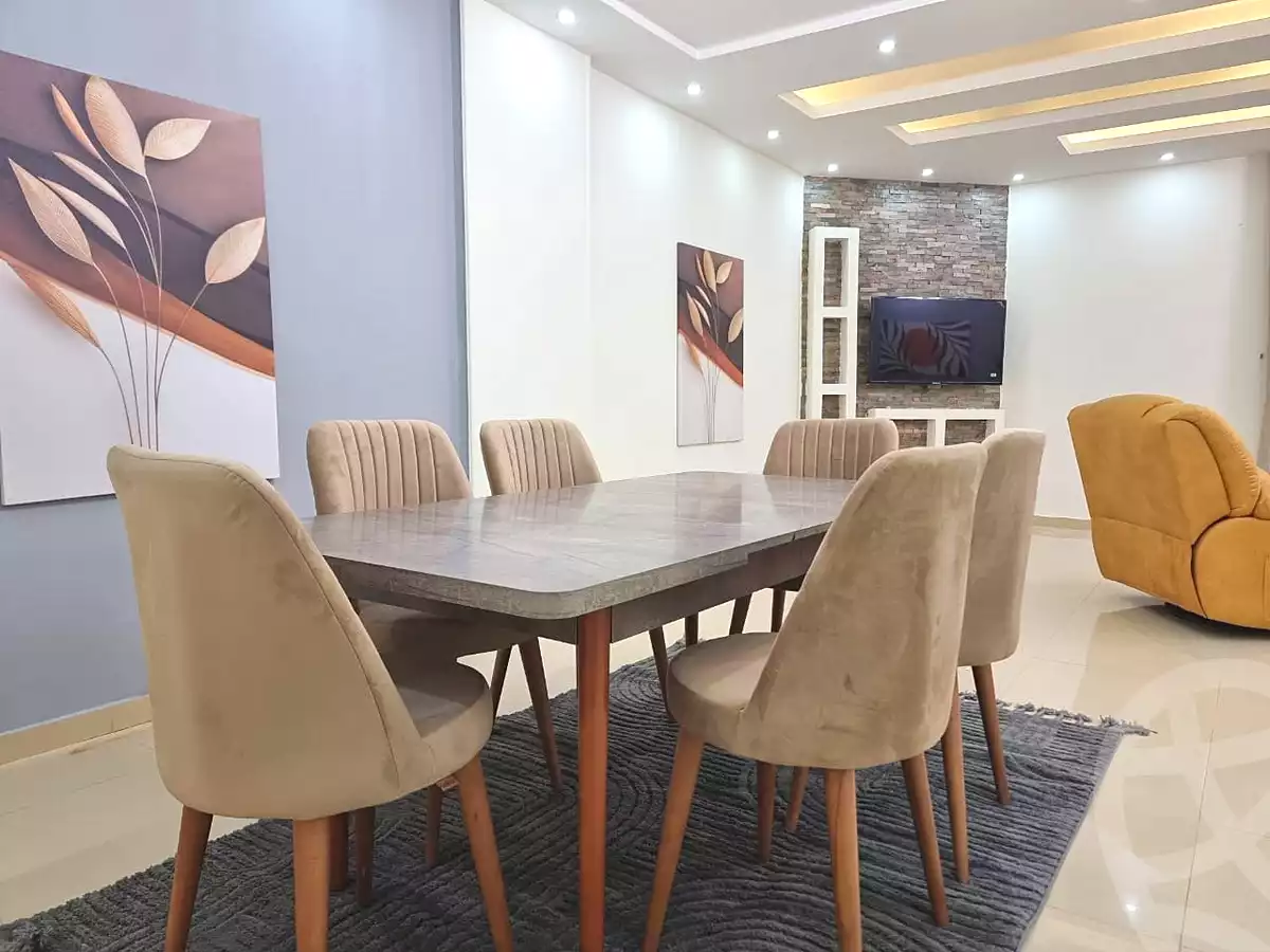 https://aqarmap.com.eg/ar/listing/7070698-for-rent-cairo-new-cairo-90th-street-auc