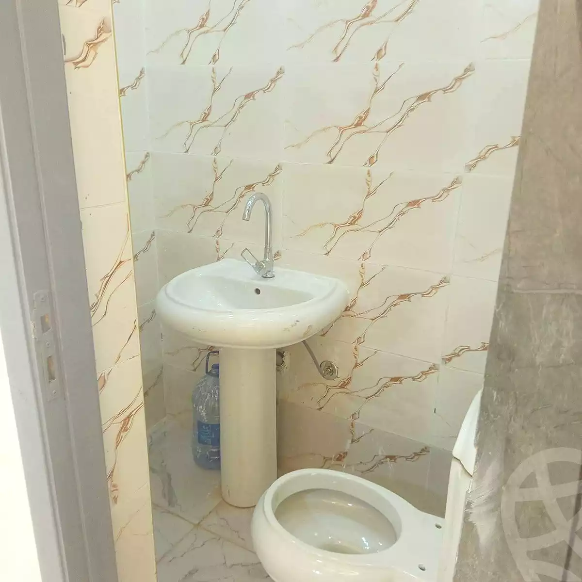 https://aqarmap.com.eg/ar/listing/7070768-for-sale-alexandria-al-agamy-lbytsh-mohamed-el-fardi-st