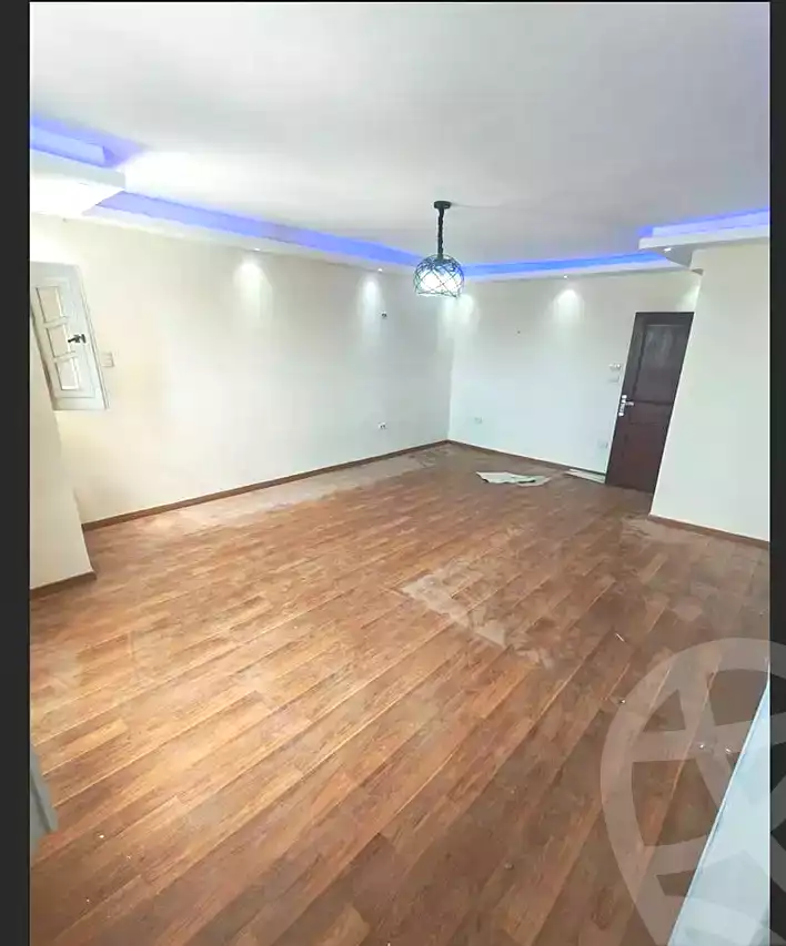 https://aqarmap.com.eg/en/listing/7070792-for-sale-alexandria-al-agamy-el-hanouvel-kasr-al-quiri-st-1