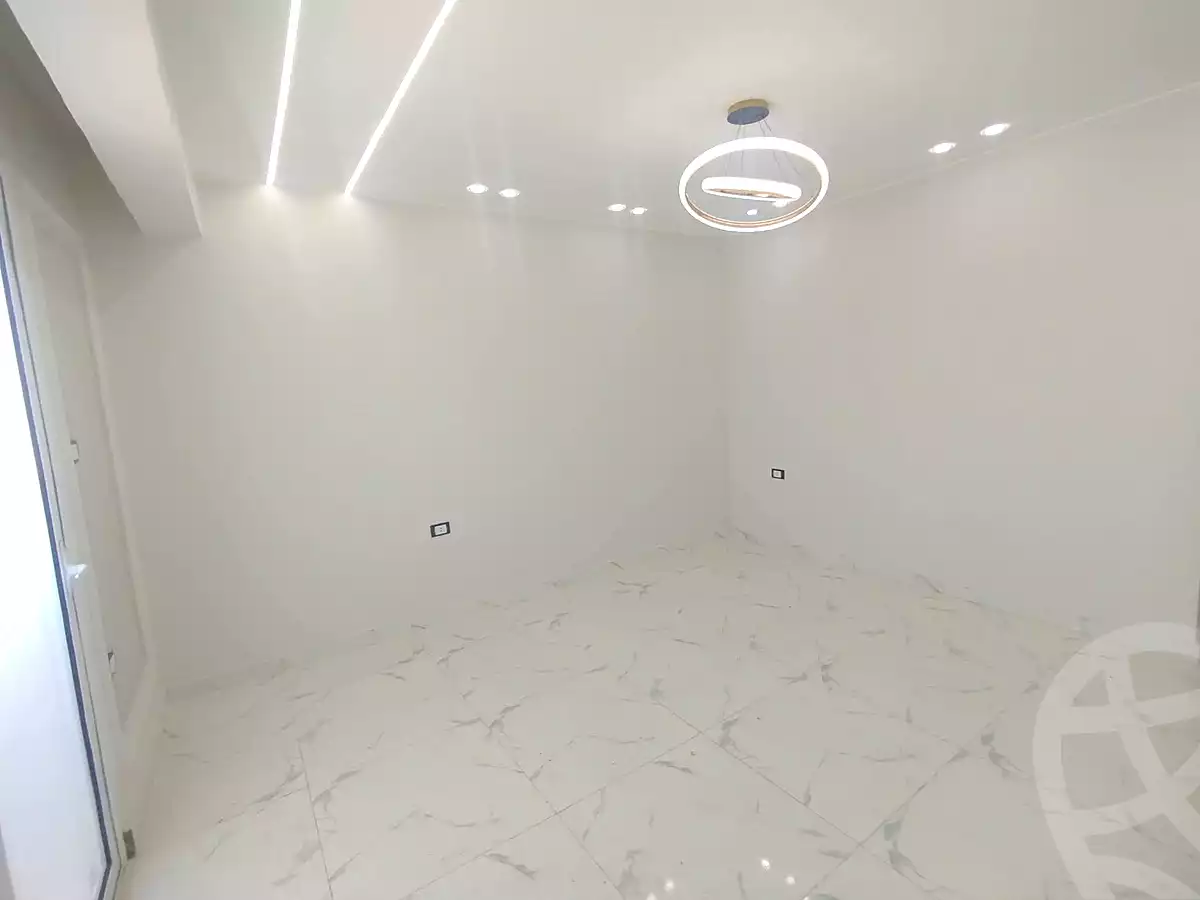 https://aqarmap.com.eg/en/listing/7070816-for-sale-alexandria-al-agamy-el-hanouvel-radwan-st