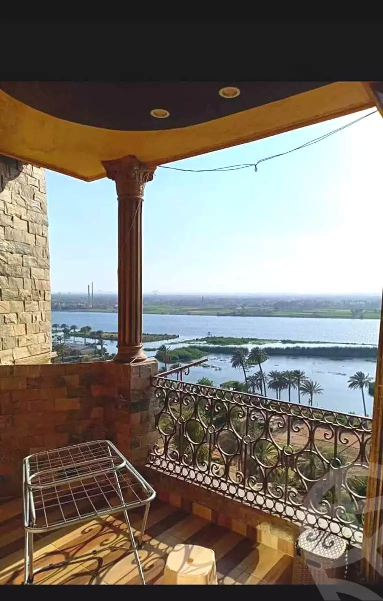 https://aqarmap.com.eg/en/listing/7070880-for-sale-cairo-helwan-hadayek-helwan-nile-corniche-st