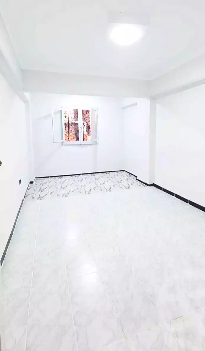 https://aqarmap.com.eg/en/listing/7070832-for-sale-alexandria-al-agamy-shataa-el-nakheel