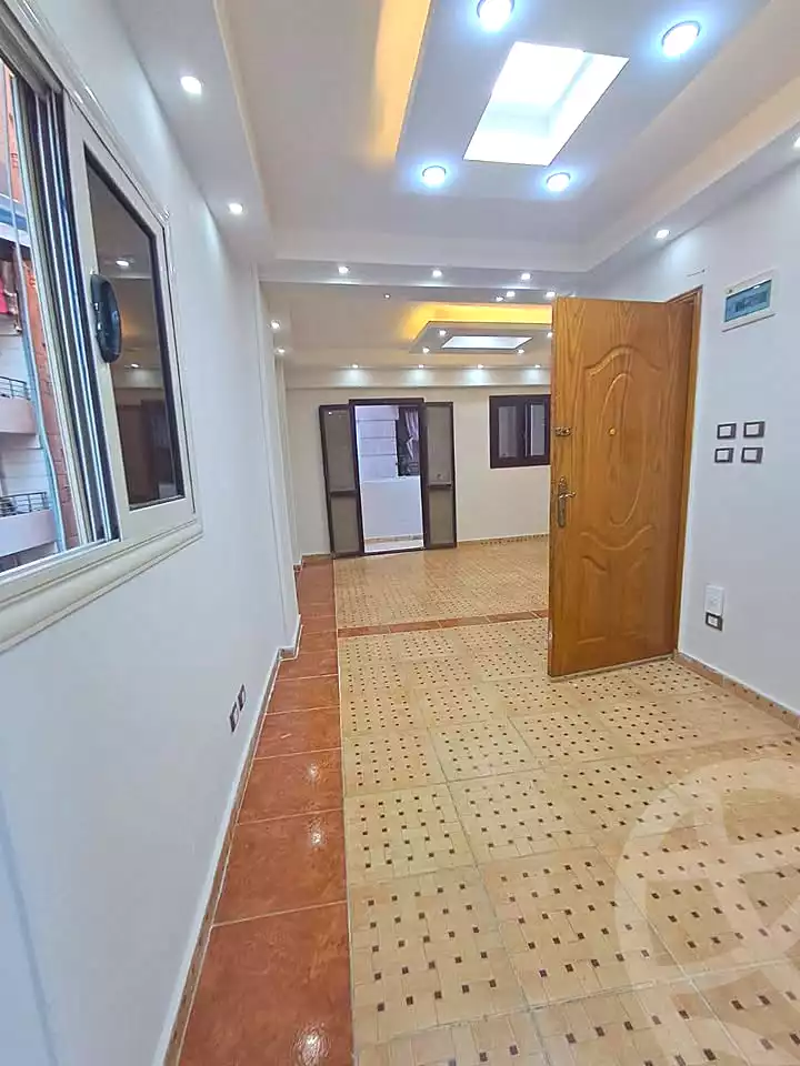 https://aqarmap.com.eg/ar/listing/7071047-for-sale-alexandria-el-asafra-l-sfr-bhry