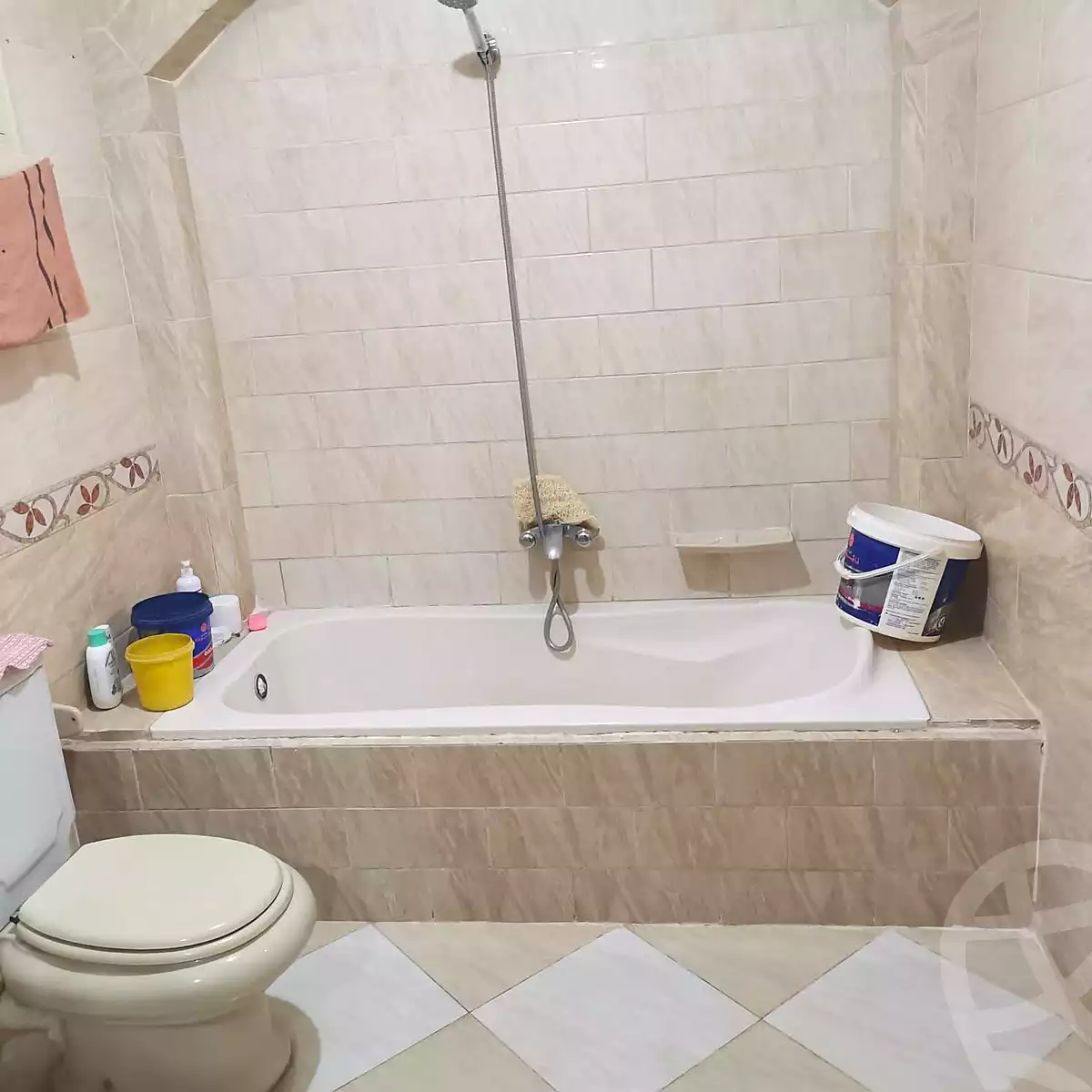 https://aqarmap.com.eg/ar/listing/7071189-for-sale-cairo-helwan