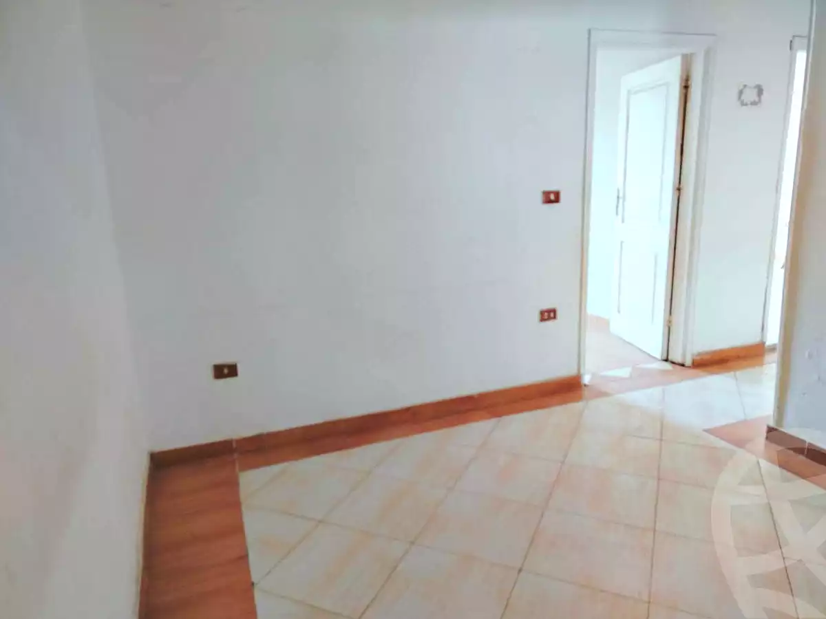 https://aqarmap.com.eg/ar/listing/7071614-for-rent-cairo-helwan-el-ezba-el-qebliah-ragheb-st