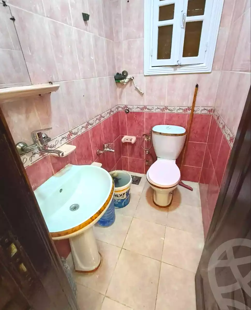 https://aqarmap.com.eg/en/listing/7071661-for-sale-alexandria-lsywf-el-falki