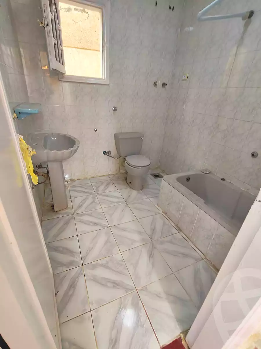 https://aqarmap.com.eg/ar/listing/7071925-for-sale-alexandria-al-agamy-shataa-el-nakheel