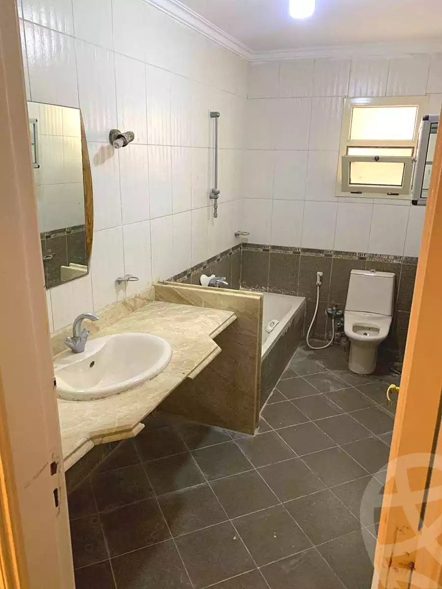 https://aqarmap.com.eg/ar/listing/7071996-for-sale-alexandria-al-agamy-el-hanouvel