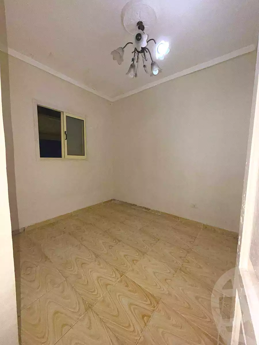https://aqarmap.com.eg/ar/listing/7072001-for-sale-alexandria-el-asafra-shr-45
