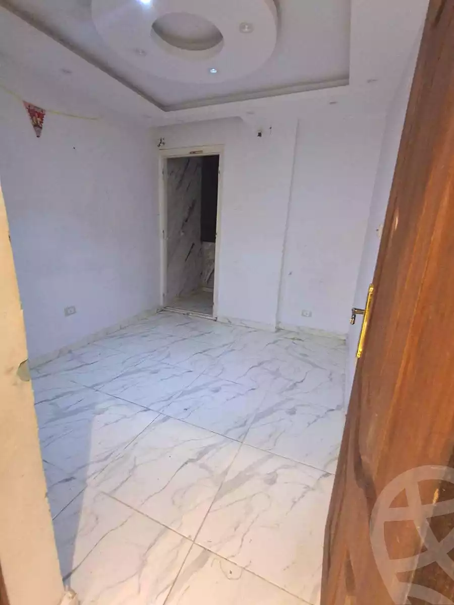 https://aqarmap.com.eg/en/listing/7072018-for-sale-alexandria-bahray-el-anfoshy-sidi-kazman-st