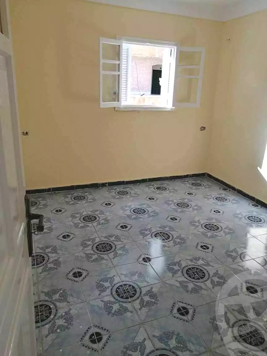 https://aqarmap.com.eg/en/listing/7072030-for-sale-alexandria-sydy-bshr-sydy-bshr-qbly