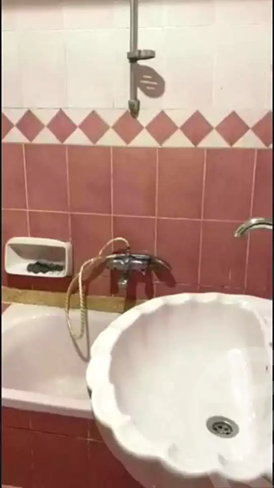 https://aqarmap.com.eg/ar/listing/7072219-for-sale-alexandria-lsywf-al-saaeh-sq