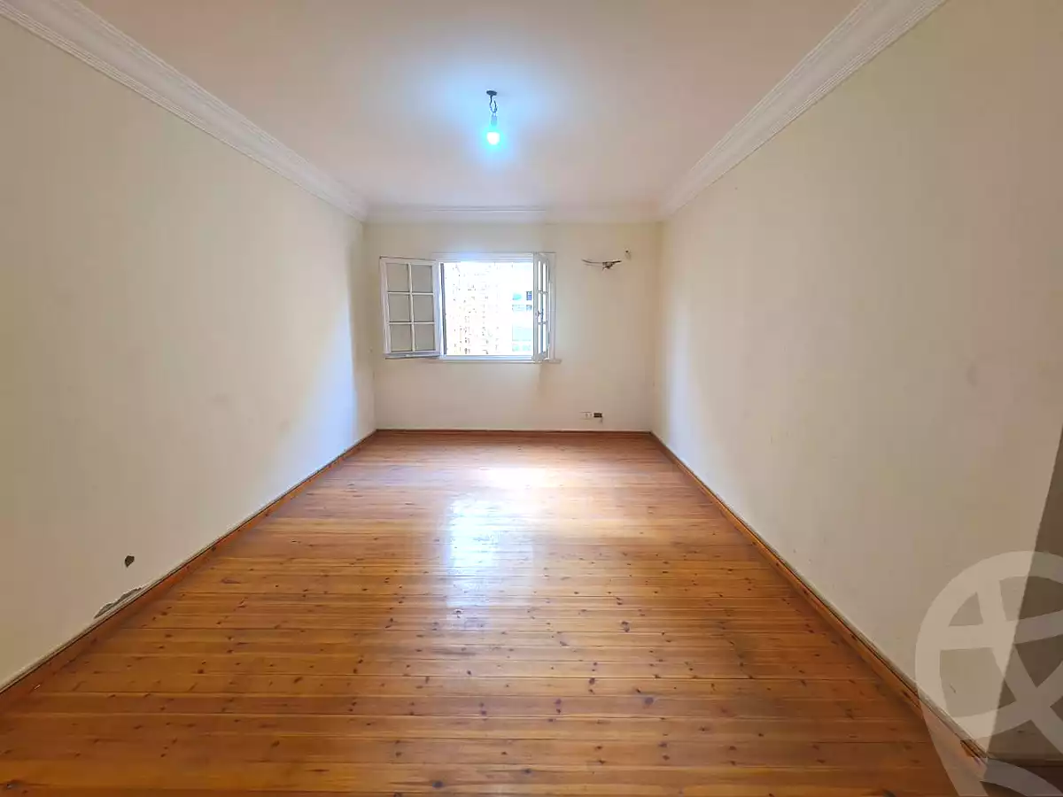 https://aqarmap.com.eg/ar/listing/7072235-for-sale-alexandria-smouha-albert-al-awal-st