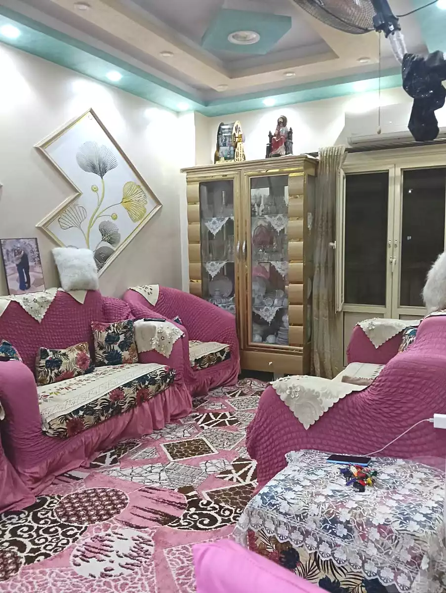 https://aqarmap.com.eg/ar/listing/7072236-for-sale-cairo-shoubra