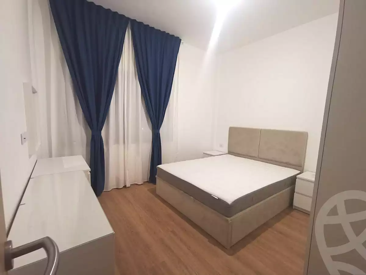 https://aqarmap.com.eg/ar/listing/7072265-for-sale-cairo-new-cairo-compounds-fifth-square