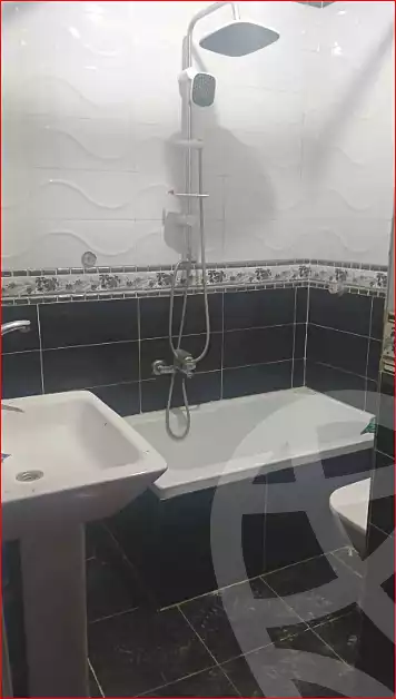 https://aqarmap.com.eg/ar/listing/7072321-for-sale-alexandria-al-agamy-el-hanouvel-el-warsha-st