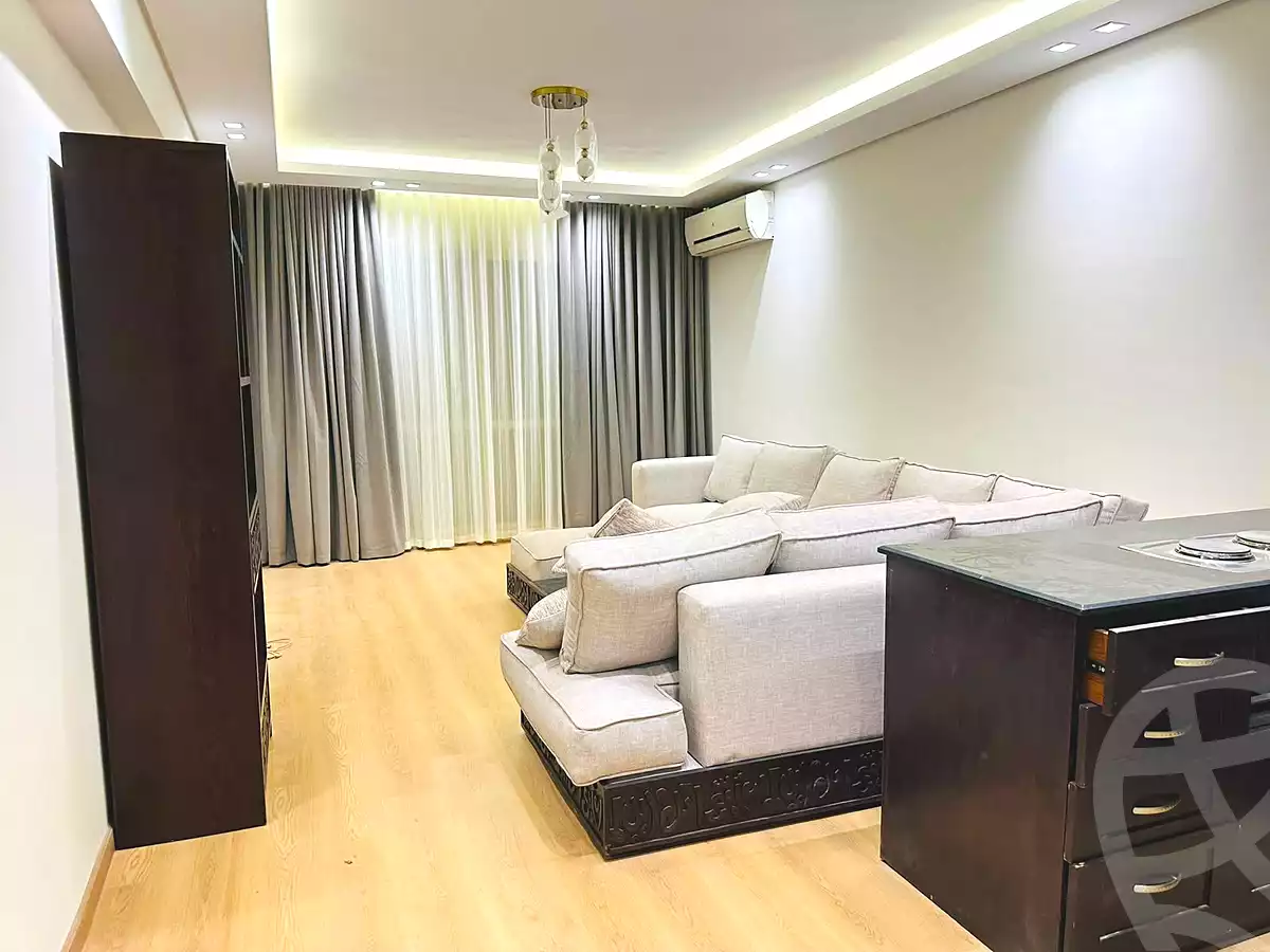 https://aqarmap.com.eg/en/listing/7072385-for-rent-cairo-new-cairo-compounds-byljyw