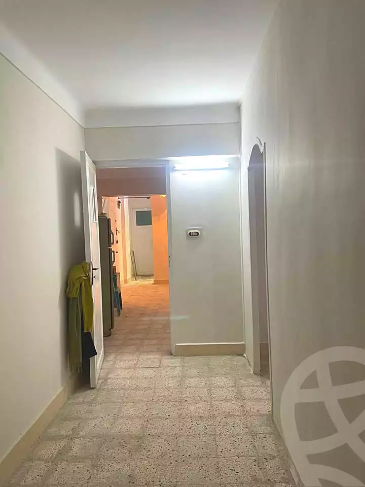 https://aqarmap.com.eg/en/listing/7072473-for-sale-alexandria-al-agamy-el-hanouvel-el-kholafaa-el-rashdeen-st
