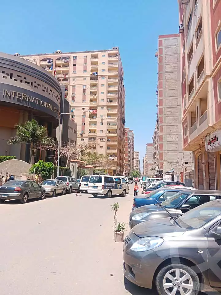 https://aqarmap.com.eg/ar/listing/7072596-for-sale-alexandria-new-miami-el-quds-school-st
