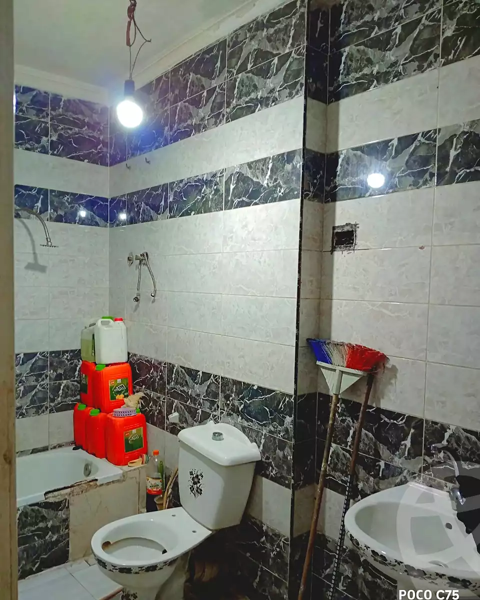 https://aqarmap.com.eg/ar/listing/7072824-for-sale-alexandria-sydy-bshr-shr-mlk-hfny
